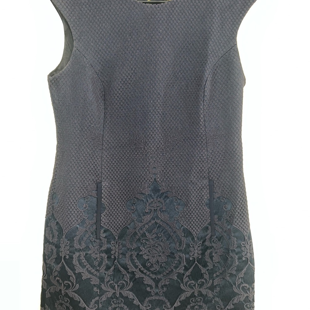 Ted Baker - Elegant Gray Sleeveless Dress